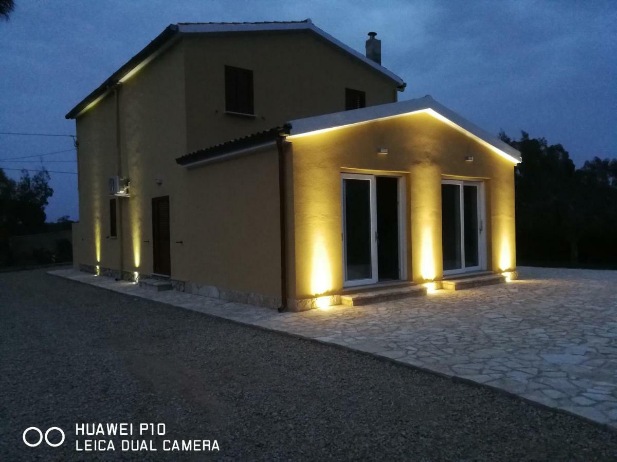 B&B Fiori Di Pesco Fertilia Exterior photo